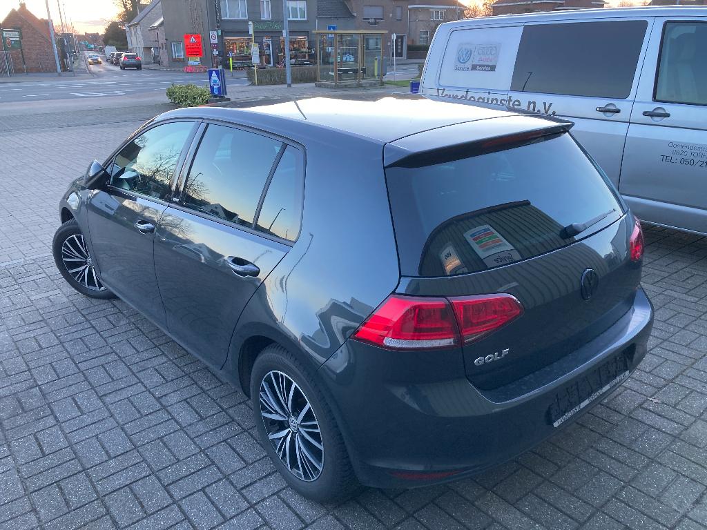 Golf Allstar -Clima -Sièges chauffants -Capteurs Av+Arr, 1197 cm³, Argent ou Gris, Achat, Entreprise