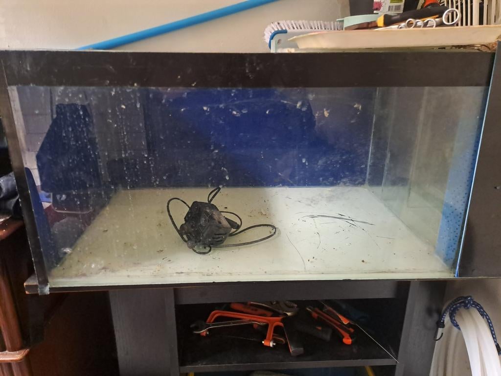 Aquarium met ingebouwd filter en diverse accessoires, alles, Dieren en Toebehoren, Ophalen of Verzenden, Filter
