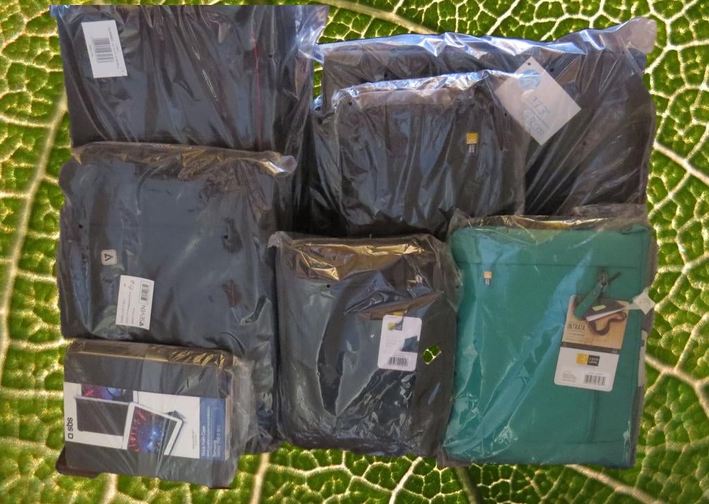 Lot Computertassen voor laptops en tablets,niet gebruikt., Informatique & Logiciels, Sacoches d'ordinateur portable, Comme neuf