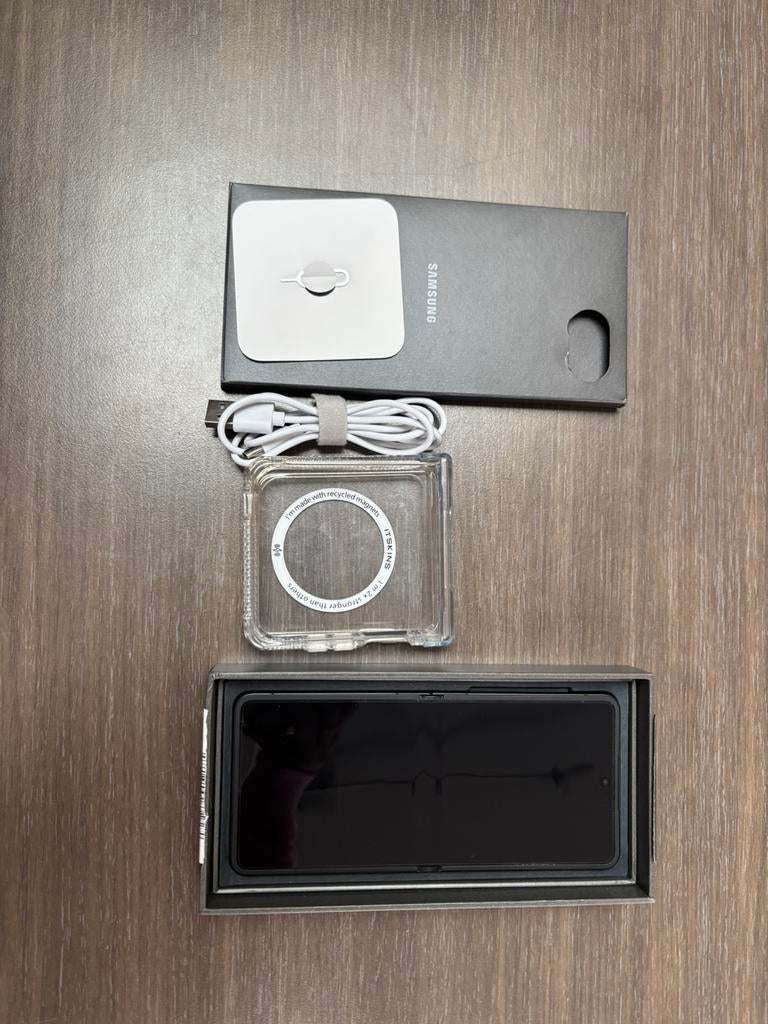 Samsung Galaxy Z Flip7 512GB JetBlack, Enlèvement, Comme neuf