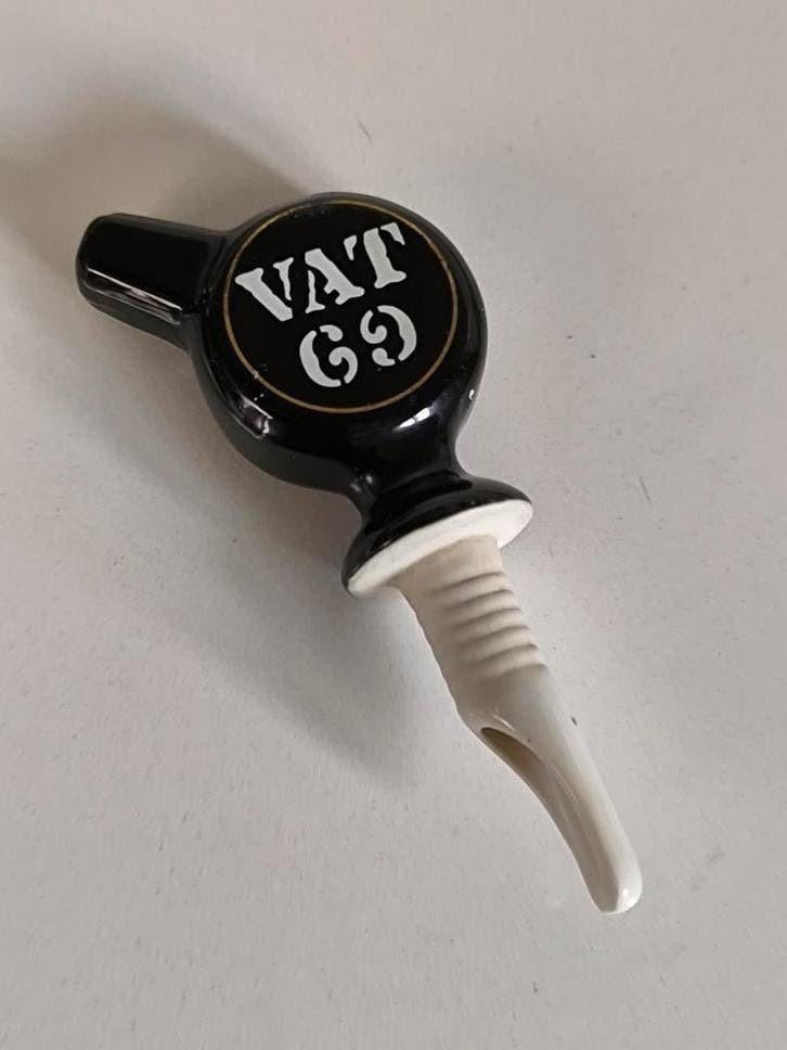 Zeldzame porseleinen schenktuit, Vat 69, Ophalen of Verzenden