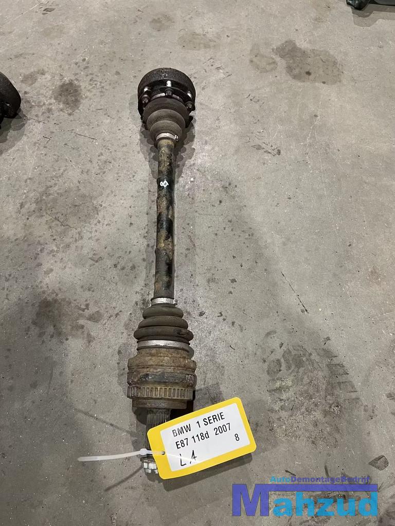 BMW 1 SERIE E87 1.8 118 d Links achter aandrijfas 2003-2010, Petuelring 130
80788  Munich, DE, Info@bmw.de, Utilisé, BMW