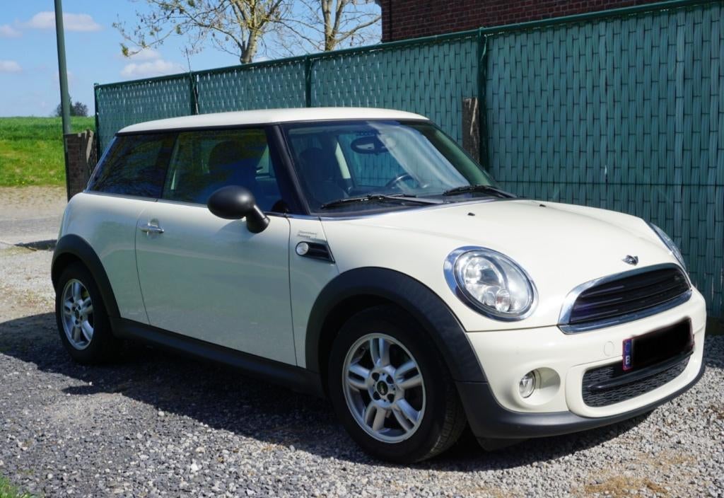 Mini Cooper 1.6 One D PDF, Auto's, Mini, Voorwielaandrijving, Stof, Zwart, 4 cilinders