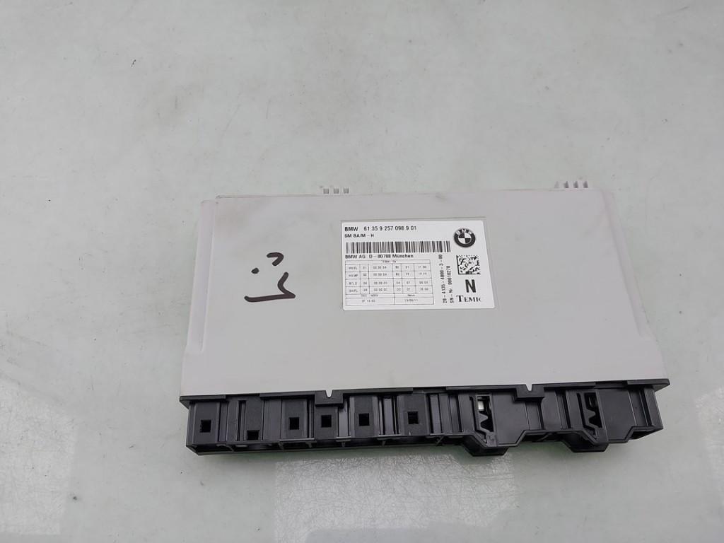 ORDINATEUR SIEGE 1 serie (F20) (|61359459673|61359257098|), Autos : Pièces & Accessoires, Utilisé, BMW