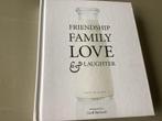 Fotoboek Friendship, Family, Love & Laughter, Ophalen of Verzenden, Zo goed als nieuw