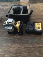‘Dewalt’  12 lijnen Laser - perfect voor precisie., Doe-het-zelf en Bouw, Meetapparatuur, Ophalen of Verzenden, Zo goed als nieuw