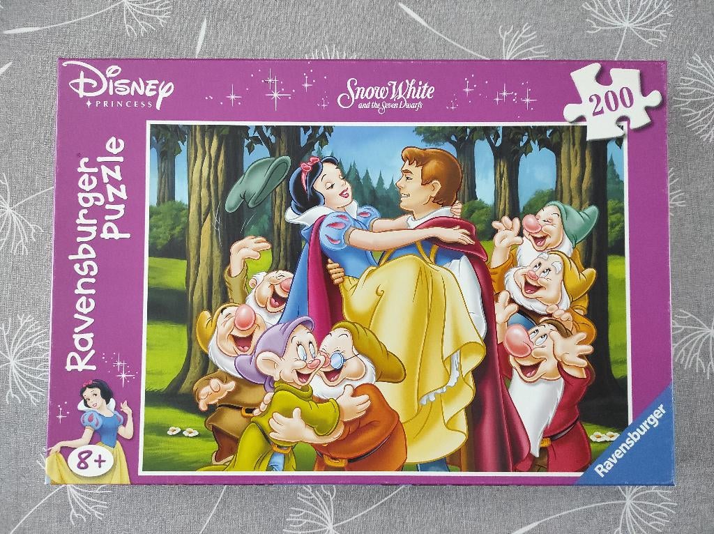 puzzel sneeuwwitje en prins, Kinderen en Baby's, Speelgoed | Kinderpuzzels, Ophalen of Verzenden, Meer dan 50 stukjes, Gebruikt