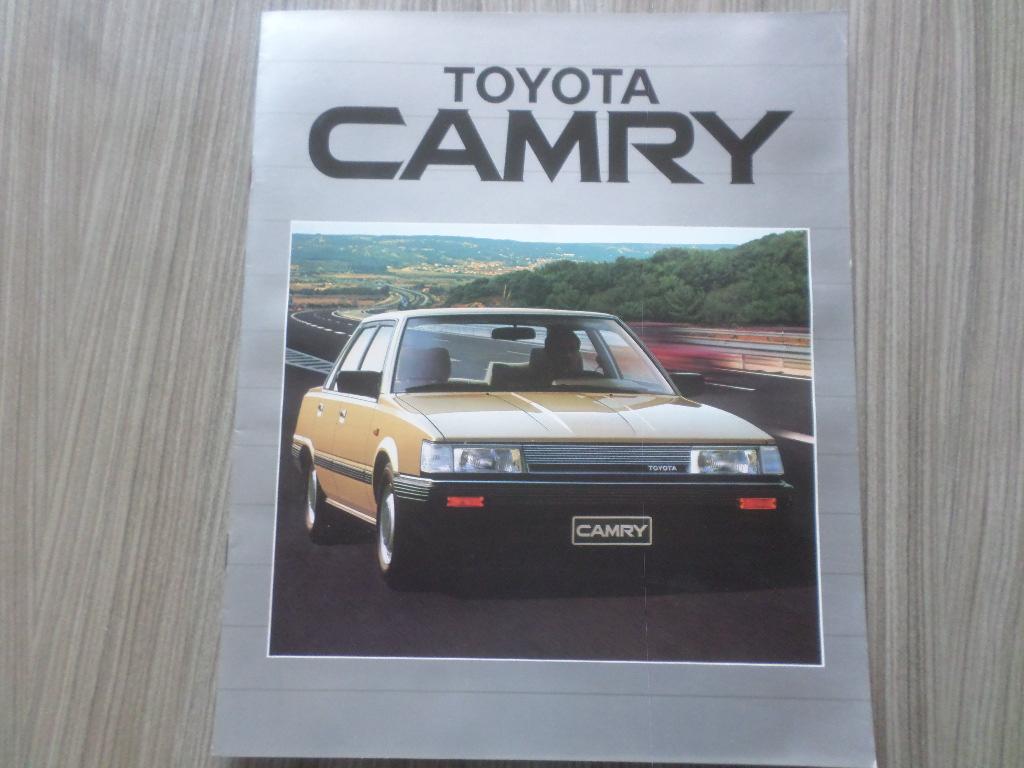 Toyota Camry 1985 Brochure, Boeken, Auto's | Folders en Tijdschriften, Toyota, Ophalen of Verzenden