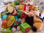 Doos babyspeelgoed, Enfants & Bébés, Jouets | Jouets de bébé, Enlèvement, Utilisé, Autres types