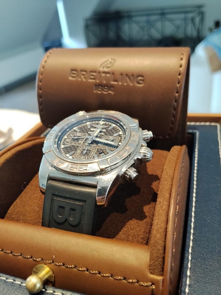 Breitling limited edition carbon and Suisse clockwork, Enlèvement, Acier, Montre-bracelet, Breitling
