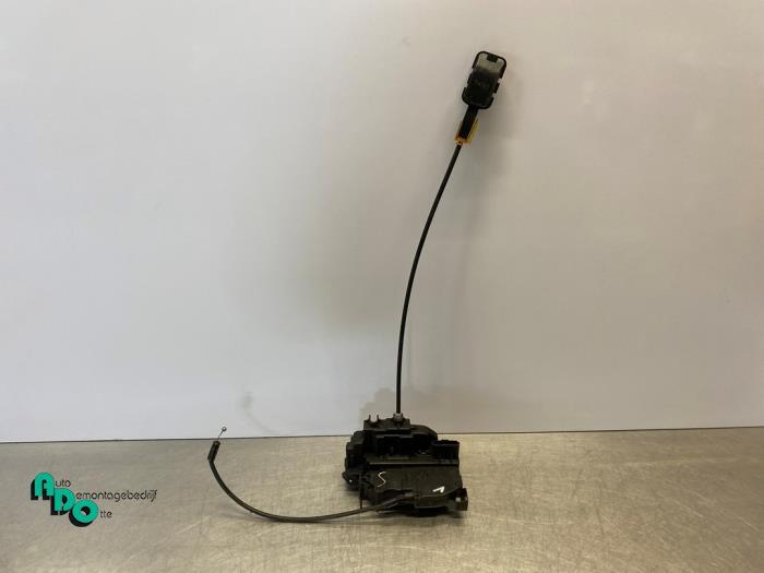 Serrure portière mécanique 4portes arrière droite d'un Re, Renault, -, 3 mois de garantie, Utilisé