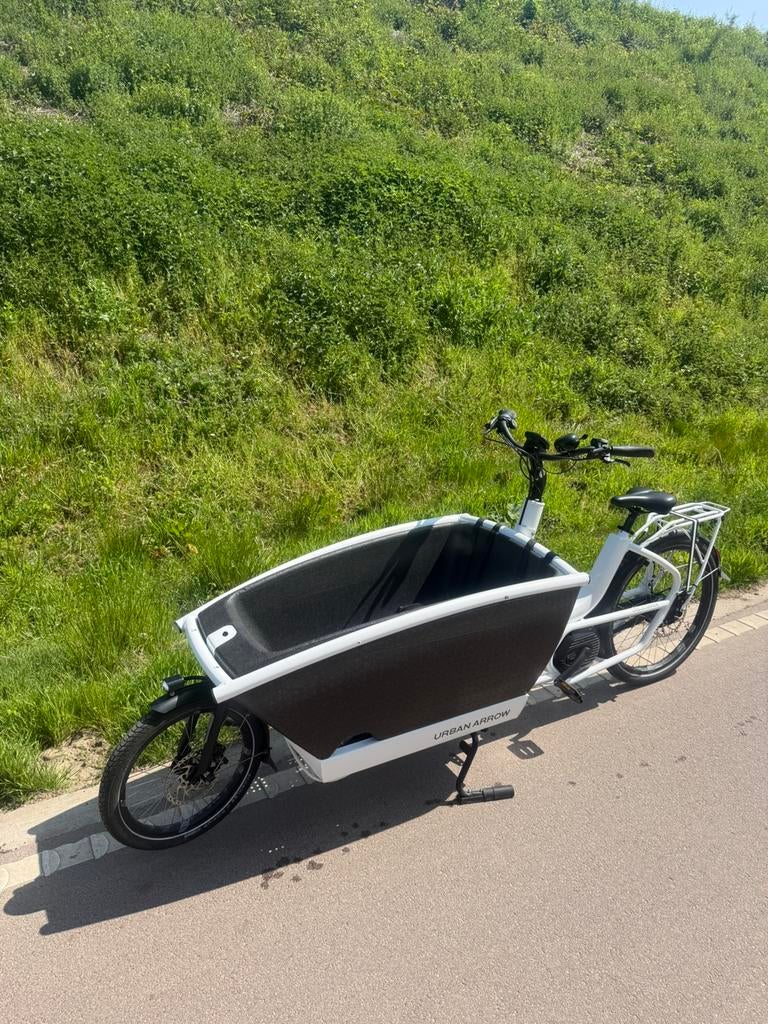 cargo Urban Arrow et 2 clés de batterie Bosch, Vélos & Vélomoteurs, Comme neuf, Enlèvement, 2 enfants, Électrique