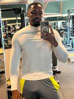 Jeune Masseur Bresilien Just Pour les Hommes, Massage relaxant