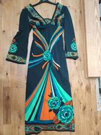 Jurk zwart en kleur maat XS, Kleding | Dames, Gelegenheidskleding, Ophalen of Verzenden, Maat 34 (XS) of kleiner, Zwart