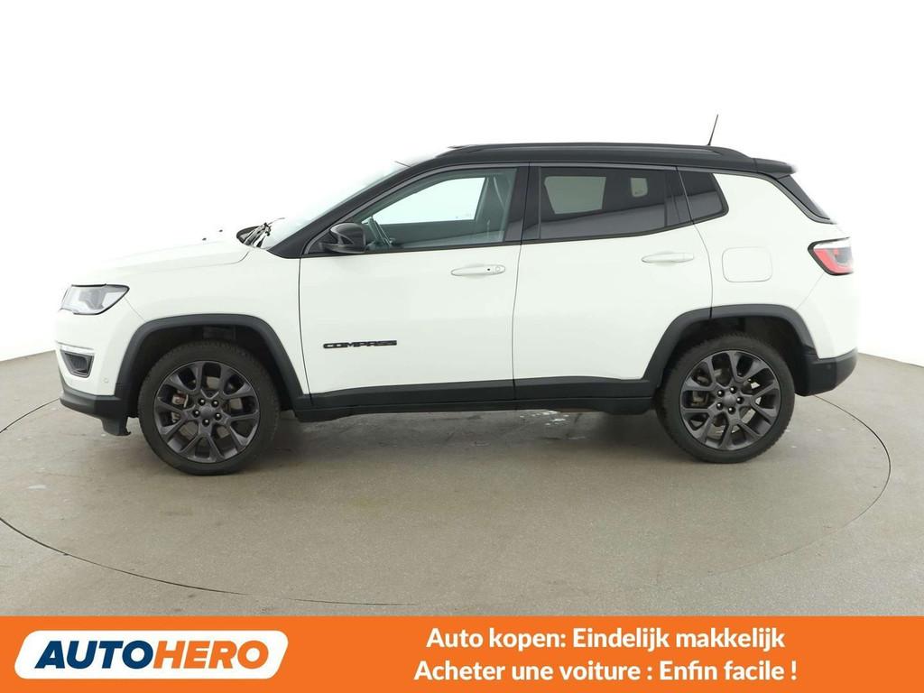 Jeep Compass 1.3 T4 4xe Plug-in Hybrid First Edition Urban, Automaat, 1935 kg, Wit, 5 zetels