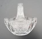 2) Corbeille en cristal avec décoration gravée, Enlèvement