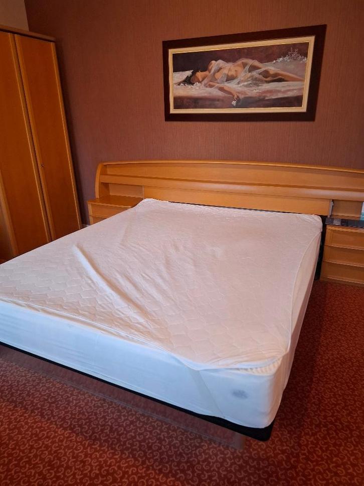 waterbed 180 breed 220 lang met hoofdeinde, Huis en Inrichting, Slaapkamer | Bedden, Gebruikt, Tweepersoons, 180 cm, 220 cm, Overige materialen