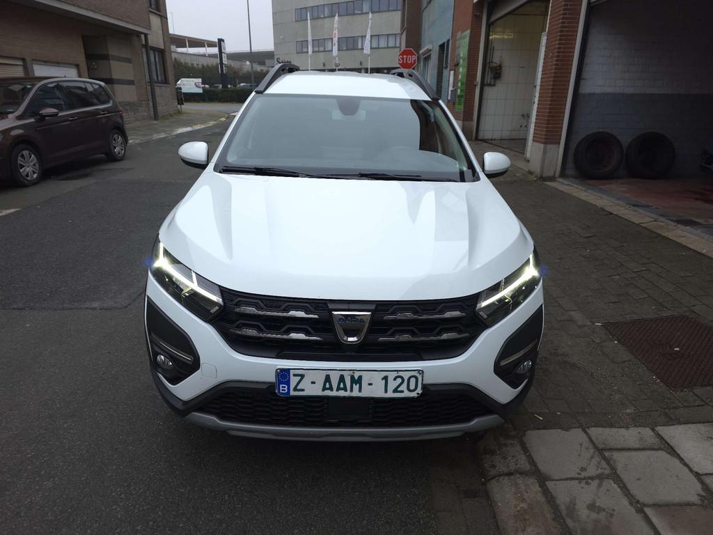 Dacia Jogger TCe 100 ECO (7-Sitzer)essence+lpg (bj 2022), Gebruikt, Euro 6, 91 pk, 67 kW