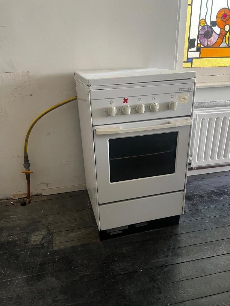 Gasfornuis gratis, Electroménager, Cuisinières, Utilisé, Autoportant, 4 zones de cuisson, 45 à 60 cm, Enlèvement