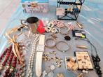 Grote juwelen lot + nieuwe juwelenstandaard – €20, Ophalen, Zo goed als nieuw, Hanger