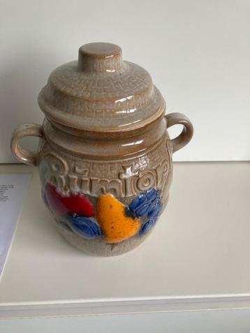 Rumtopf aardewerk  beschikbaar voor biedingen