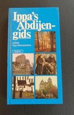 "Ippa's Abdijengids" - Julien Van Remoortere - uitg. Lannoo, Boeken, Overige merken, Ophalen of Verzenden, Zo goed als nieuw, Reisgids of -boek