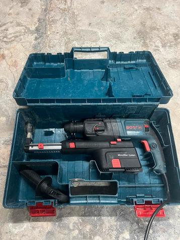 Bosch Boorhamer SDS met Stofzuiger beschikbaar voor biedingen