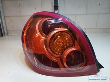 Achterlicht Nissan Almera facelift hatchback links bestuurde beschikbaar voor biedingen