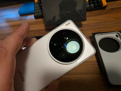 Vivo X200 Ultra 16gb/512gb . Beste Gsm Camera op de markt!, Audio, Tv en Foto, Beamers, Nieuw, Ophalen of Verzenden