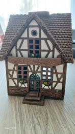 Miniatuur huisje voor theelichtje in de plaatsen, Diversen, Kerst, Ophalen of Verzenden, Zo goed als nieuw