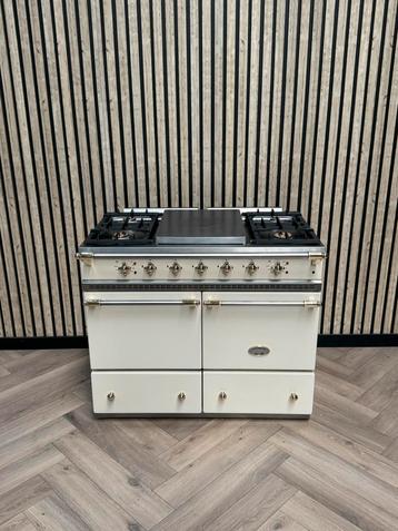 Prachtige Lacanche Crème 100cm Gas + afzuigkap beschikbaar voor biedingen