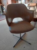 Drie vintage kuipzetels in goede staat, Ophalen