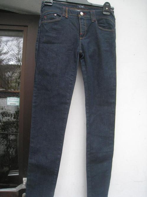 Jeans AJ, armani jeans (T : 26), Vêtements | Femmes, Jeans, Comme neuf, W27 (confection 34) ou plus petit, Bleu, Enlèvement ou Envoi