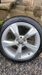 Pneus + Jantes Audi 215/45 r17 Bridgestone, Autos : Pièces & Accessoires, Pneus et Jantes, 215 mm, 17 pouces, Enlèvement