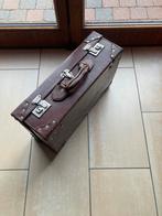 Oude koffer, Ophalen of Verzenden, Gebruikt, Leer