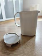 Schenkkan Tupperware, Huis en Inrichting, Ophalen of Verzenden, Zo goed als nieuw, Crème, Overige typen