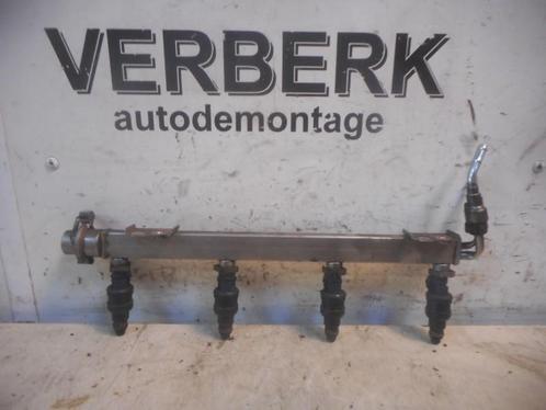 INJECTOR BRANDSTOF Saab 9-3 I (YS3D) (01-1998/09-2002), Auto-onderdelen, Brandstofsystemen, Saab, Gebruikt