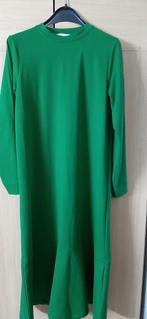 Robe verte, Enlèvement ou Envoi, Comme neuf