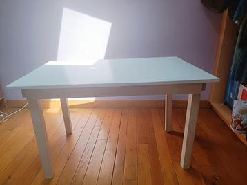 Table à donnée, Enlèvement, Utilisé