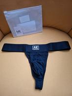 String homme neuf - Taille L (37cm à plat), Vêtements | Hommes, Enlèvement ou Envoi