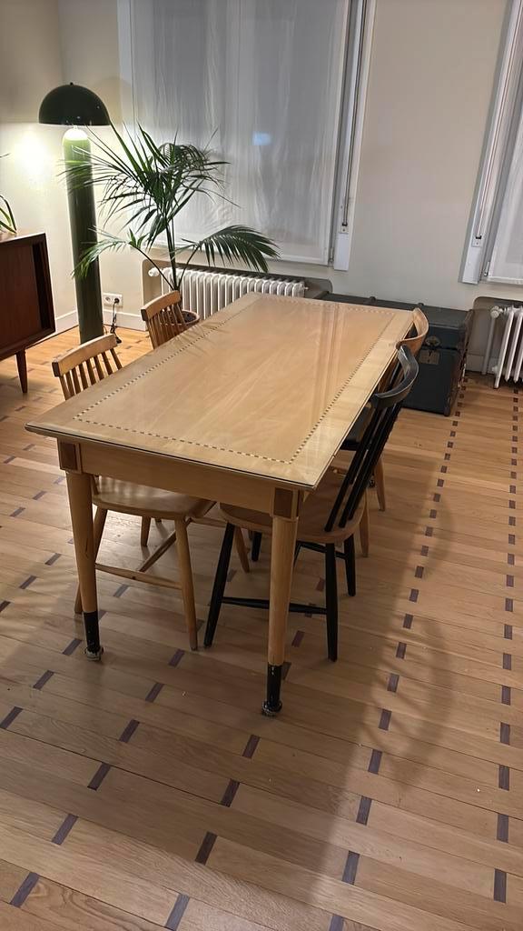 Bureau vintage – Ancien hôtel Hilton – Pièce unique, Maison & Meubles, Bureaux, Utilisé, Enlèvement