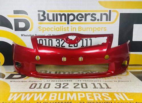 BUMPER Toyota Auris Hybrid 2010-2012 VOORBUMPER 2-D3-4457z, Auto-onderdelen, Carrosserie, Bumper, Voor, Gebruikt, Ophalen of Verzenden