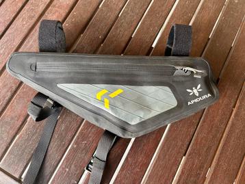 Apidura Backcountry Frametas MTB/gravel beschikbaar voor biedingen
