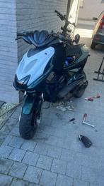 Aerox te ruil, Enlèvement, Comme neuf, Aerox