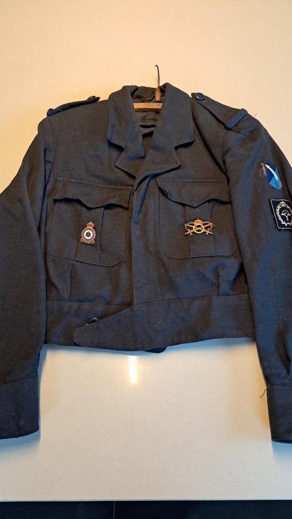 BELGIQUE - ABL - TENUES DIVERSES, Verzamelen, Militaria | Algemeen, Landmacht, Kleding of Schoenen, Ophalen of Verzenden