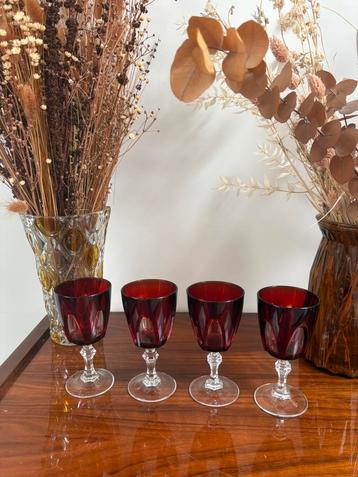Vintage Luminarc Ruby Red glazen - set van 4 beschikbaar voor biedingen