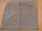 2 jupes en jean (noir + gris), Vêtements | Femmes, Jupes, Enlèvement ou Envoi, Comme neuf, Pimkie, Noir