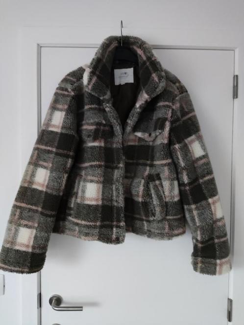 Winterjas - kort model - 15€ tot 25€, Kleding | Dames, Jassen | Winter, Zo goed als nieuw, Ophalen
