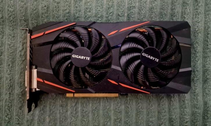 Gigabyte RX 580 Gaming 8GB, Computers en Software, Videokaarten, Zo goed als nieuw, AMD, Ophalen of Verzenden