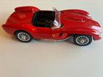 1/18 Burago 250 Terra Rossa 1957, Hobby en Vrije tijd, Ophalen of Verzenden, Zo goed als nieuw, Auto, Burago